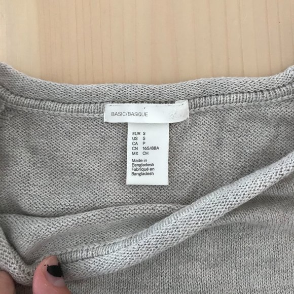H&M Basic Beige Oversized Sweater - Picture 2 of 2